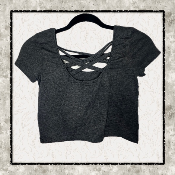 Wet Seal Criss Cross Back Crop Top Small | 2010s Soft Grunge Basic - Picture 5 of 5